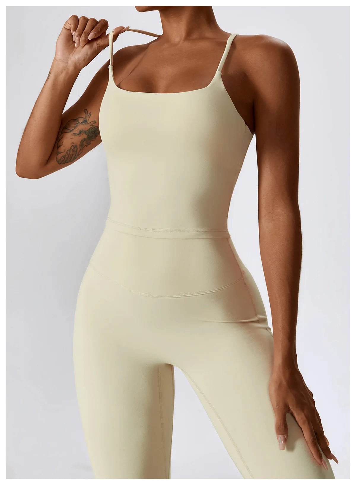 Sorelle Fit™ Sculpt Flared Seamless Gym Set
